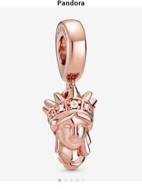 Pandora New York Statue of Liberty Dangle Charm